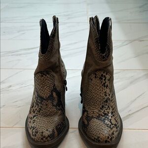 Women’s Brown Snake-Print Ankle Boots - Blowfish Malibu- size 7.5